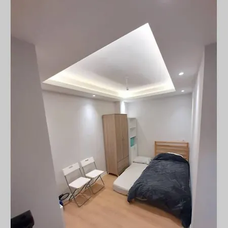 Peaceful New Apt Is A Hidden Gem Near Bosphorus
